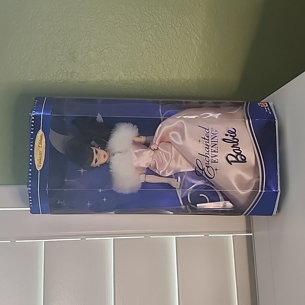 Enchanted Evening Barbie, 1996 Collectors Edition (Brunette)